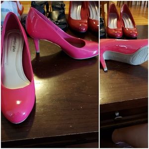 Hot pink pumps